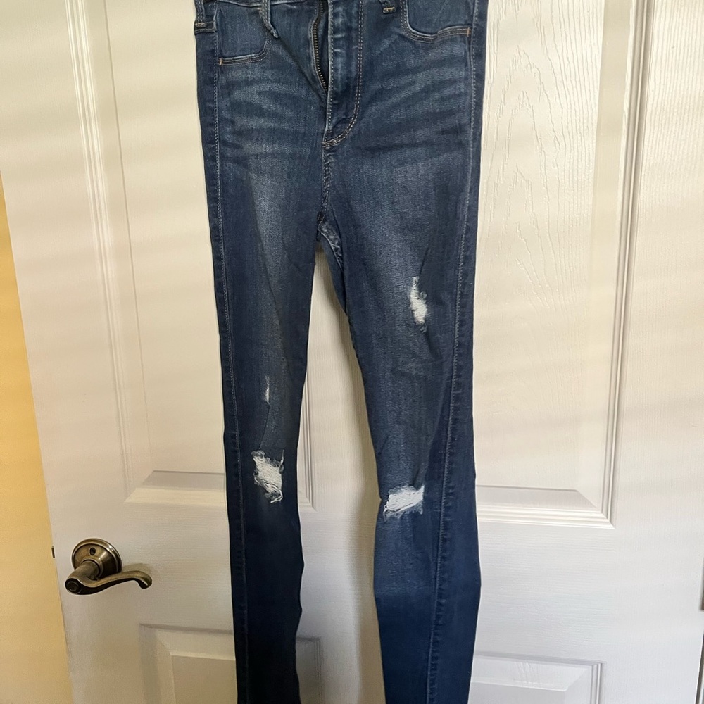 Hollister Women's High Rise Distressed Blue Jeans